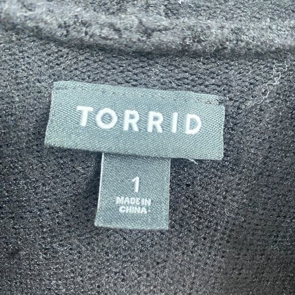 Torrid Knit Leopard Graphic Hooded Sweater Intarsia Knit Black White Womens 1X - Picture 5 of 8